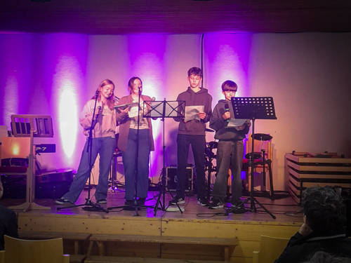 Alles neu? Der Vorstellungsgottesdienst unserer Konfis! 